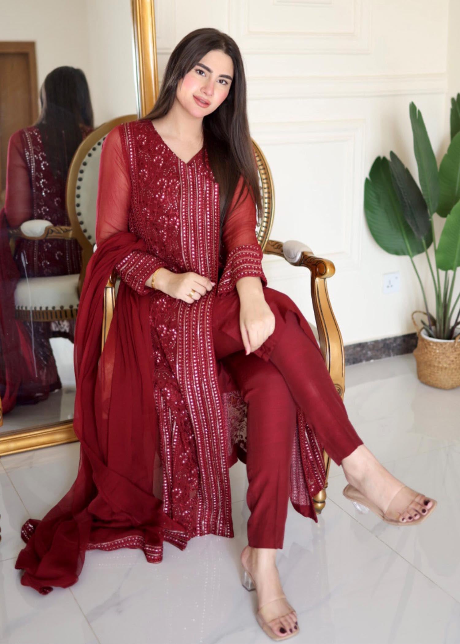Rang-e-Haya Hoor / Maroon - Image 5