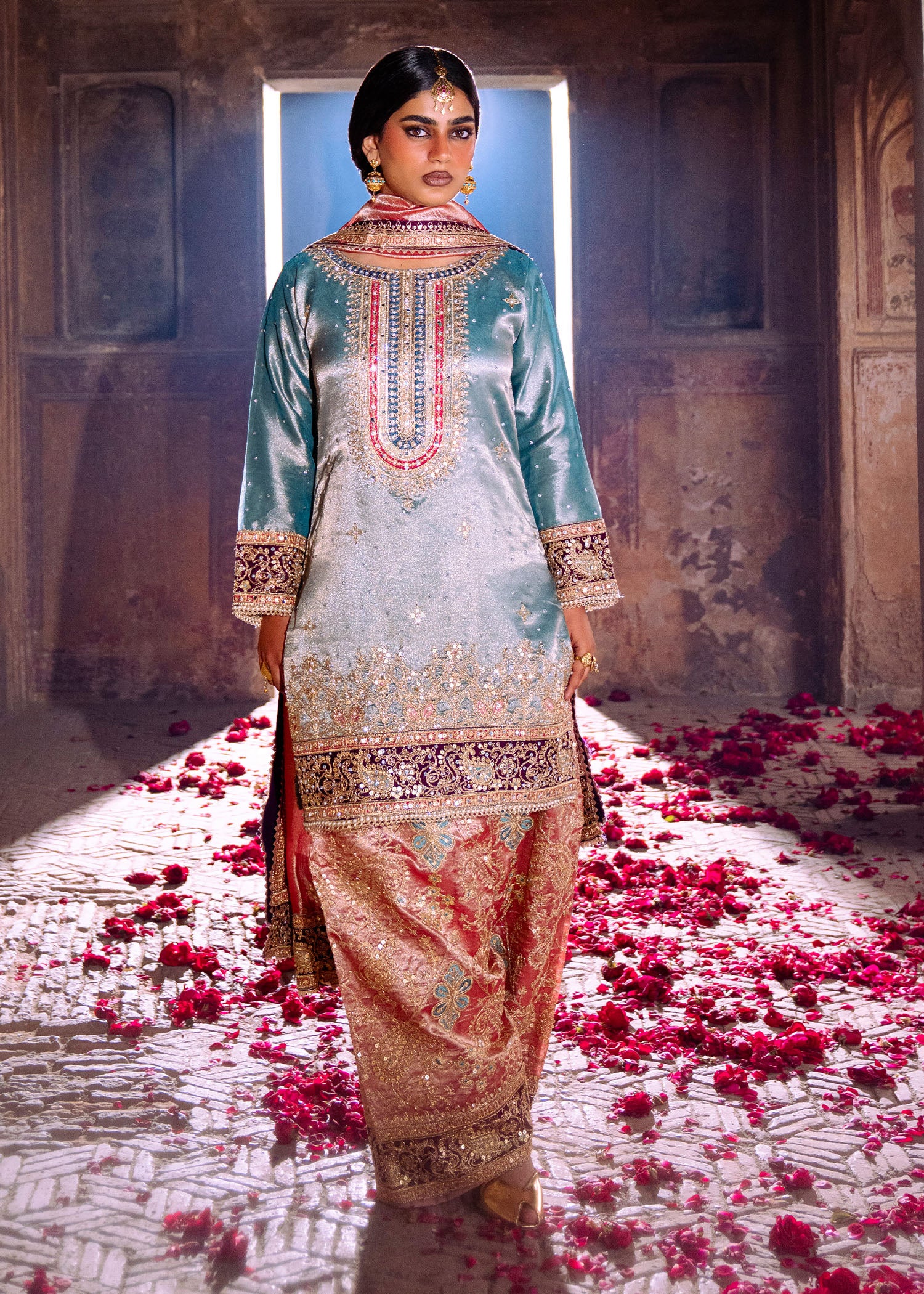 Haseens Official Zarnīgār