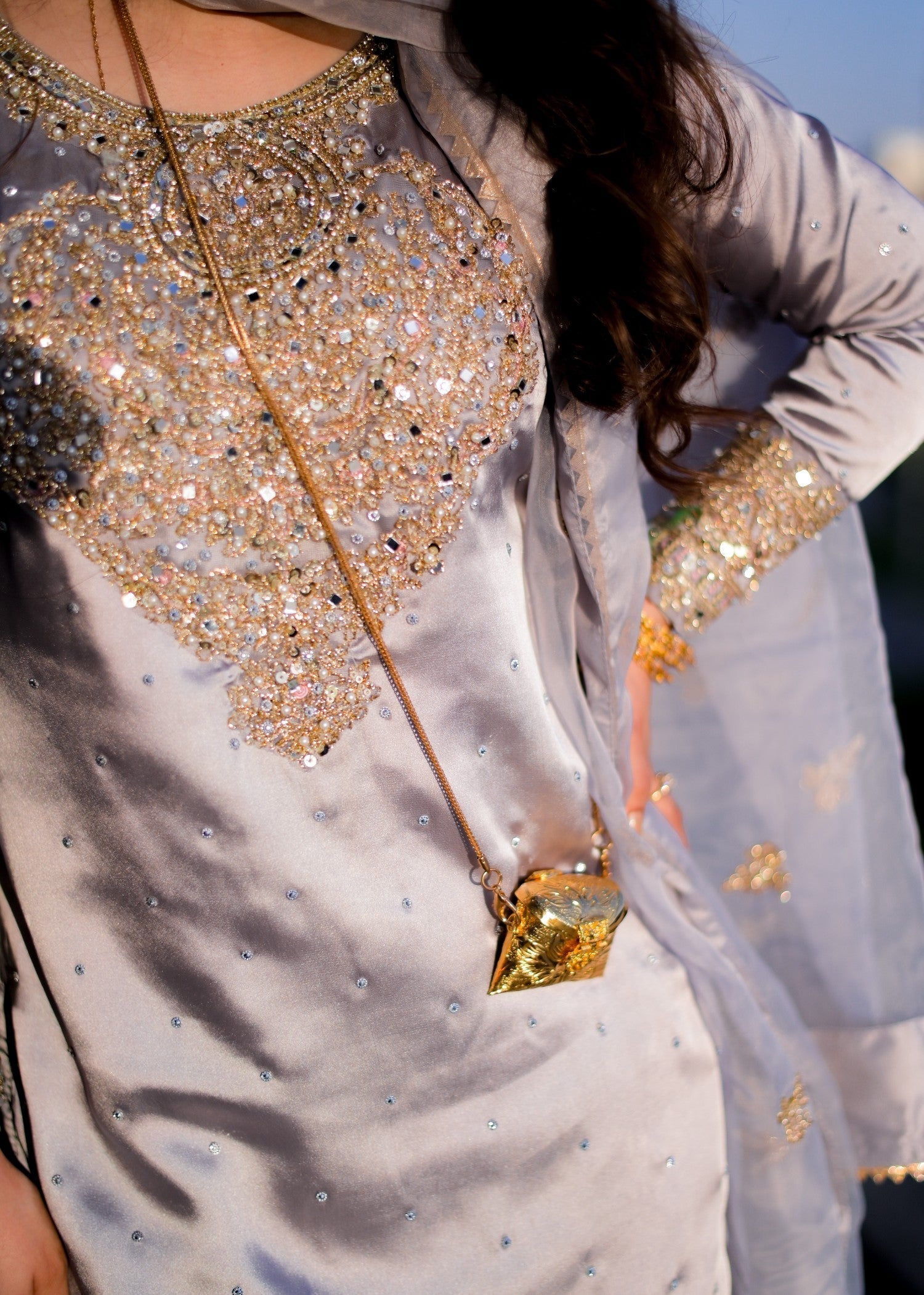 Haseens Official Zehnaseeb - Image 3