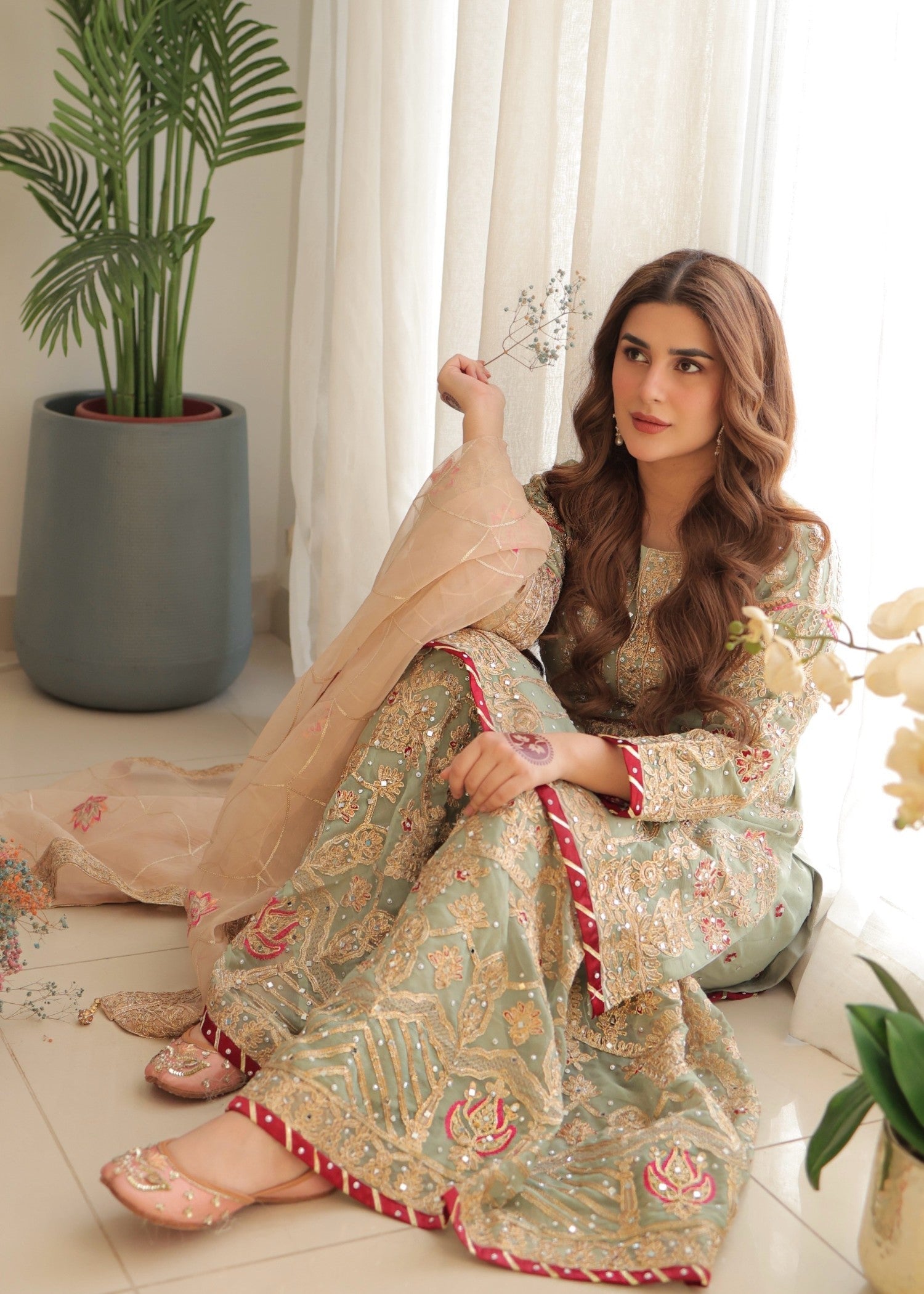 Haseens Official Mahi - Image 2